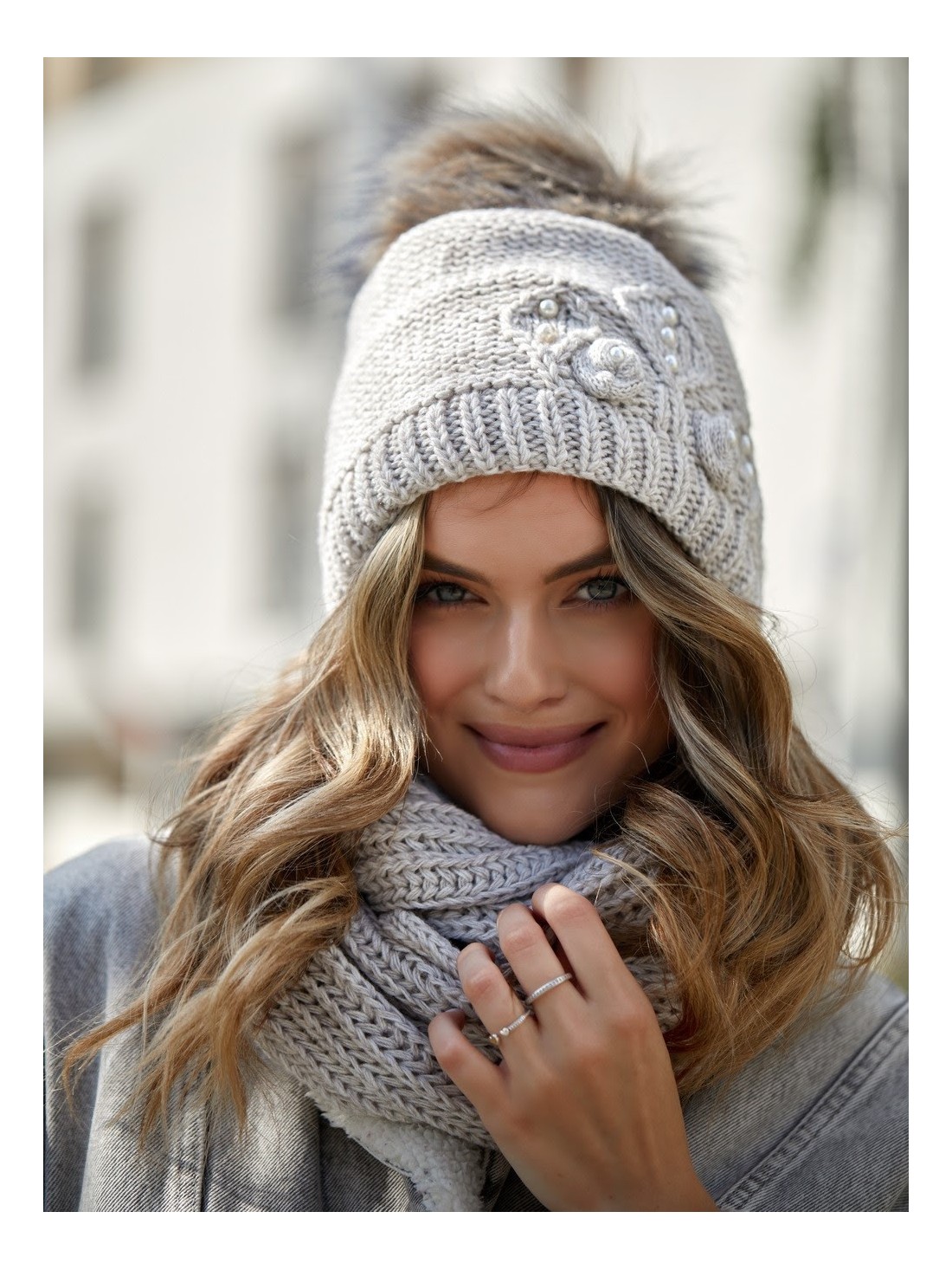 Beaded hat with a neck warmer for winter, beige C50 - Online store - Boutique